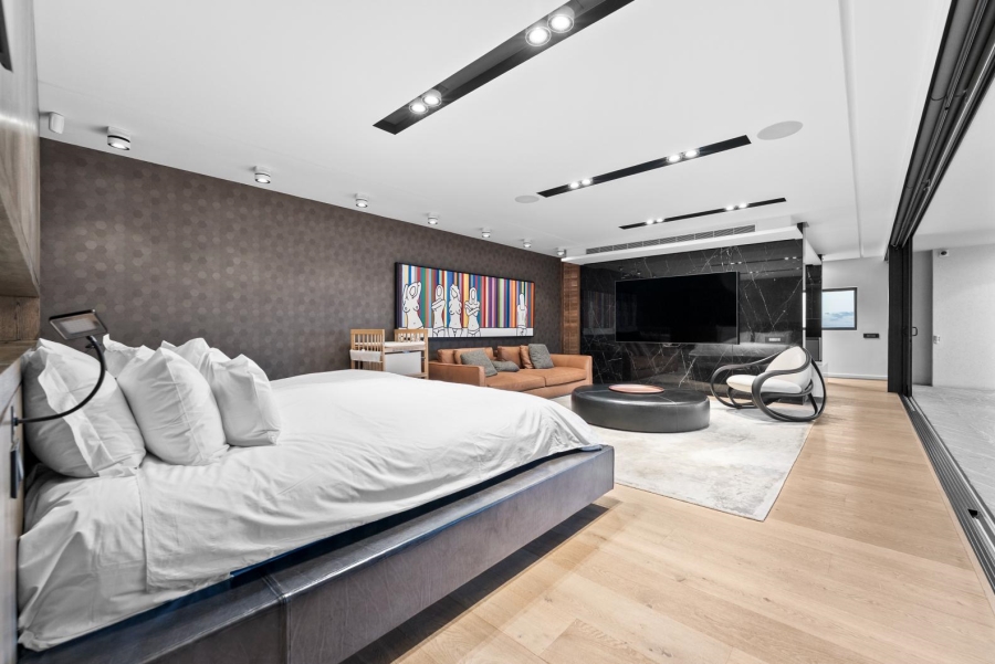 4 Bedroom Property for Sale in Camps Bay Western Cape